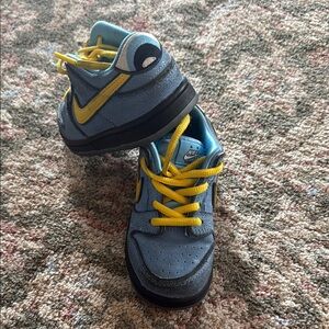 Nike Dunk Low Pro SB QS TD Bubbles’ x Powerpuff girls size 9